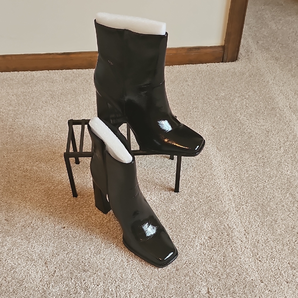 Mix No. 6 Patent Black Heeled Boots